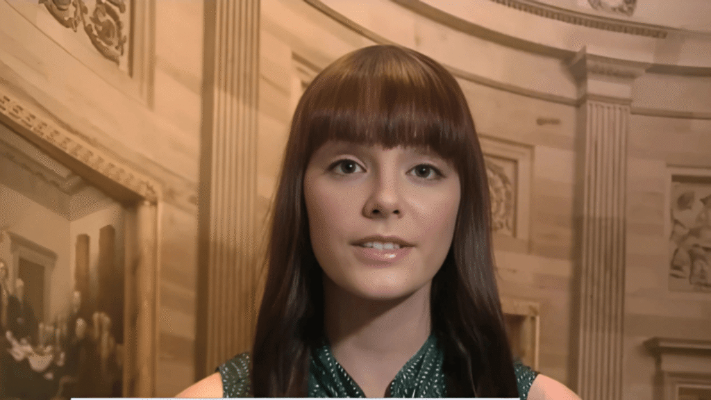 Melanie Zanona Salary