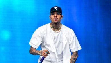 Chris Brown Residuals