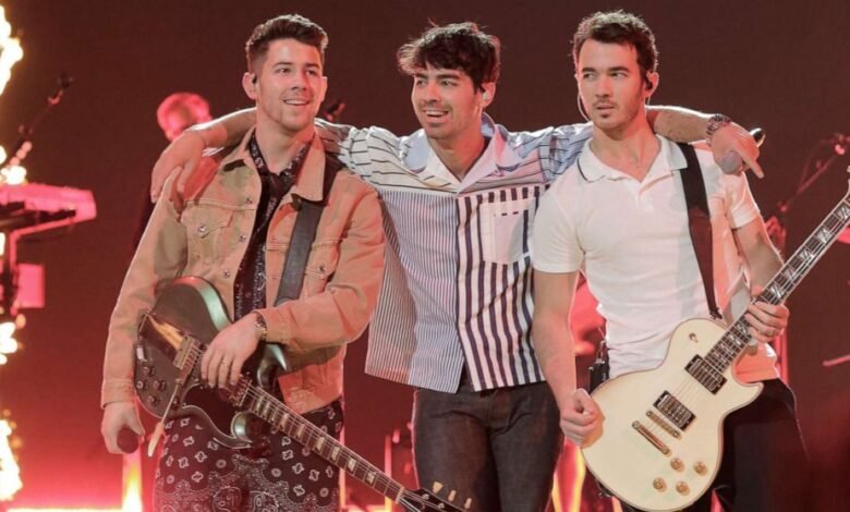 Jonas Brothers Tour